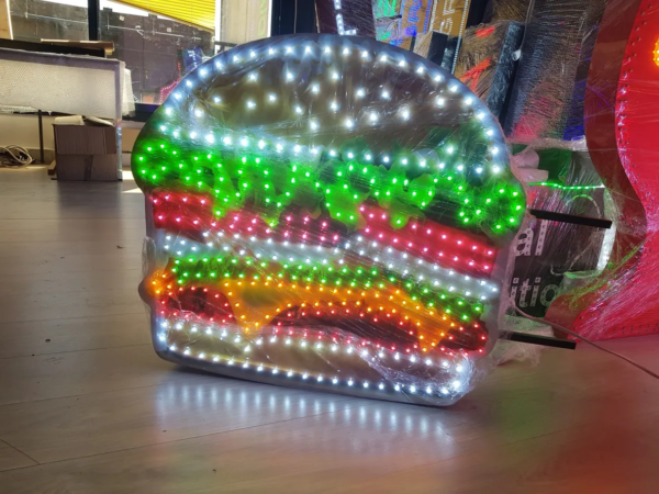 ENSEIGNE LUMINEUSE LED DOUBLE FACES “BURGER” EXTERNE PRÊT À INSTALLER AVEC ANIMATION ET TÉLÉCOMMANDE 70x70cm – Image 3