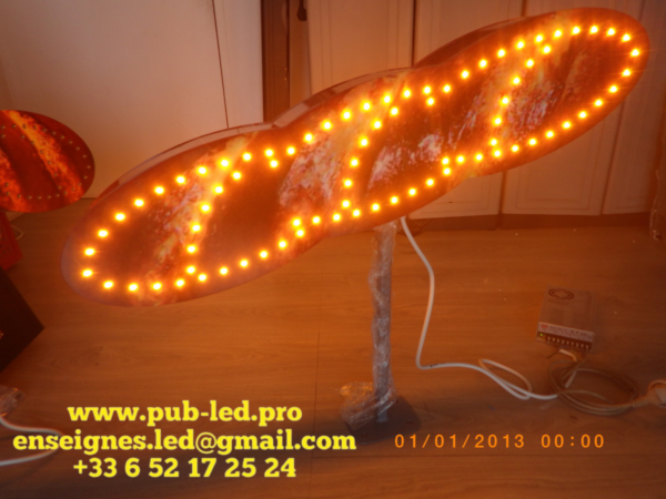 ENSEIGNE LUMINEUSE LED DOUBLE FACES “BAGUETTE” EXTERNE PRÊT À INSTALLER AVEC ANIMATION ET TÉLÉCOMMANDE 90x20cm - Image 4